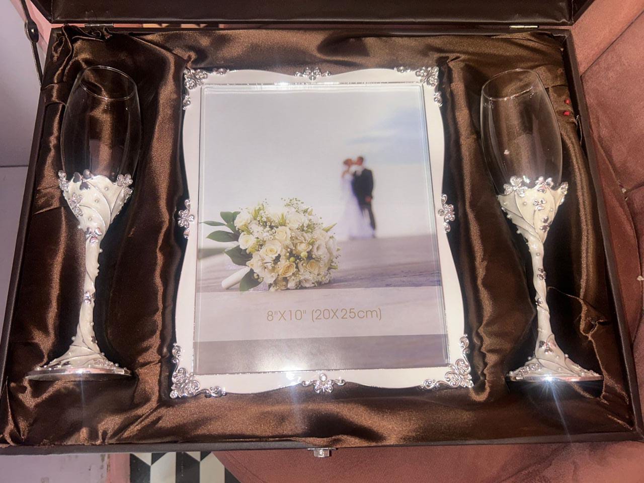 wedding gift set The Luxury Florets
