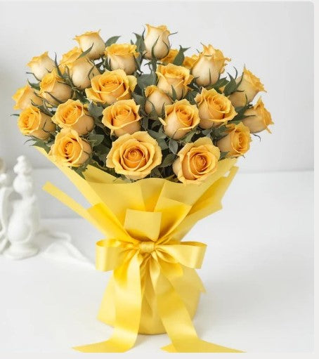 Birthday Combo Gifts- Beautiful Bouquet, Cake and Guitarist Performance