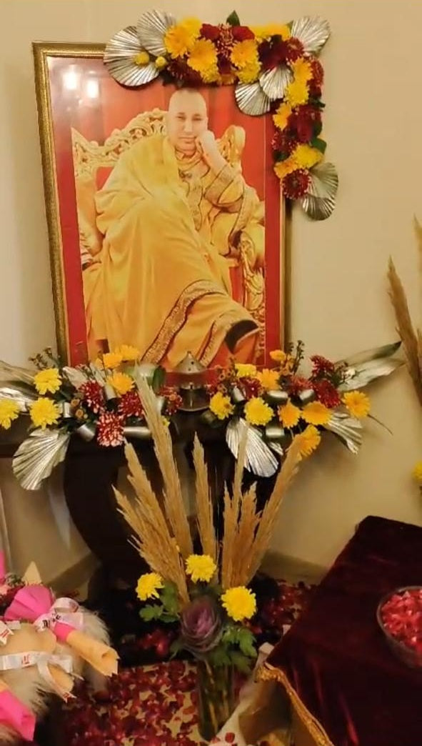 Guruji Basic Floral Decoration The Luxury Florets