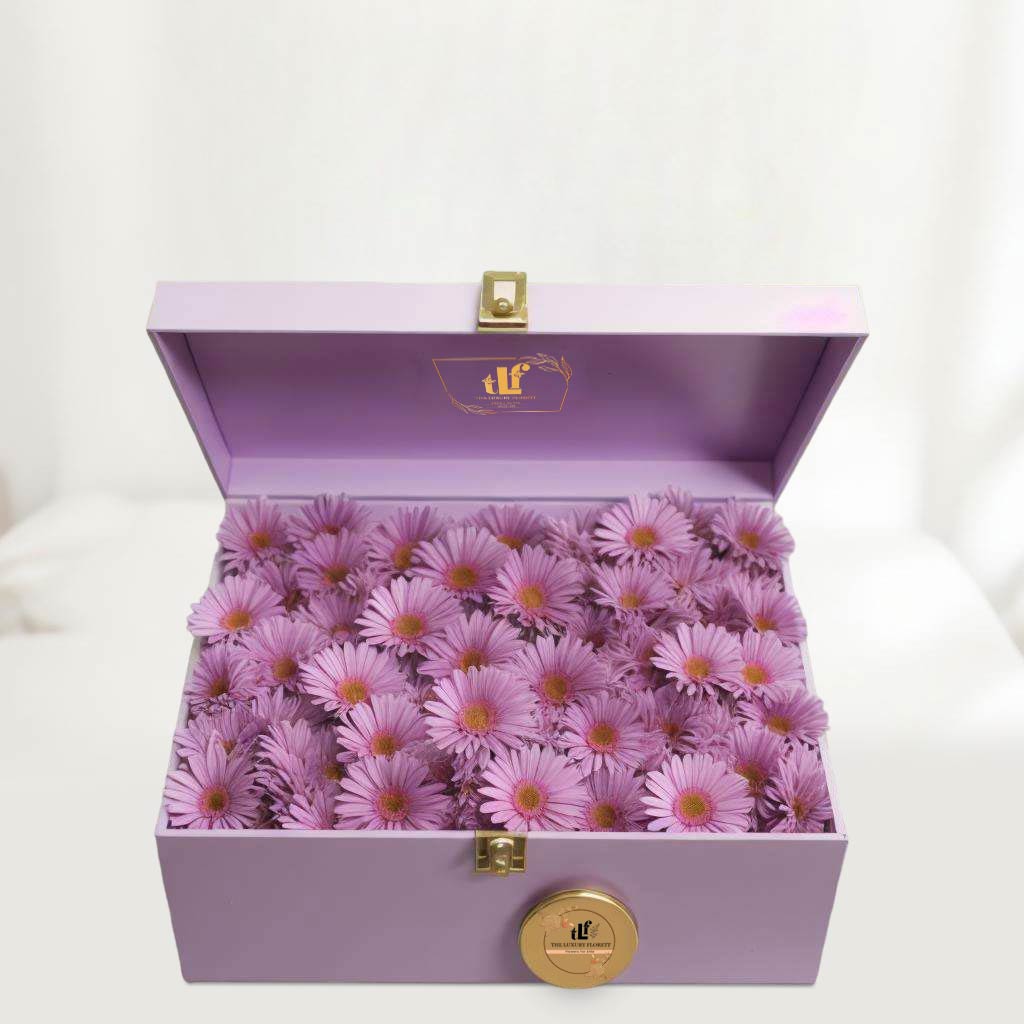Avenue Of Daisy The Luxury Floret