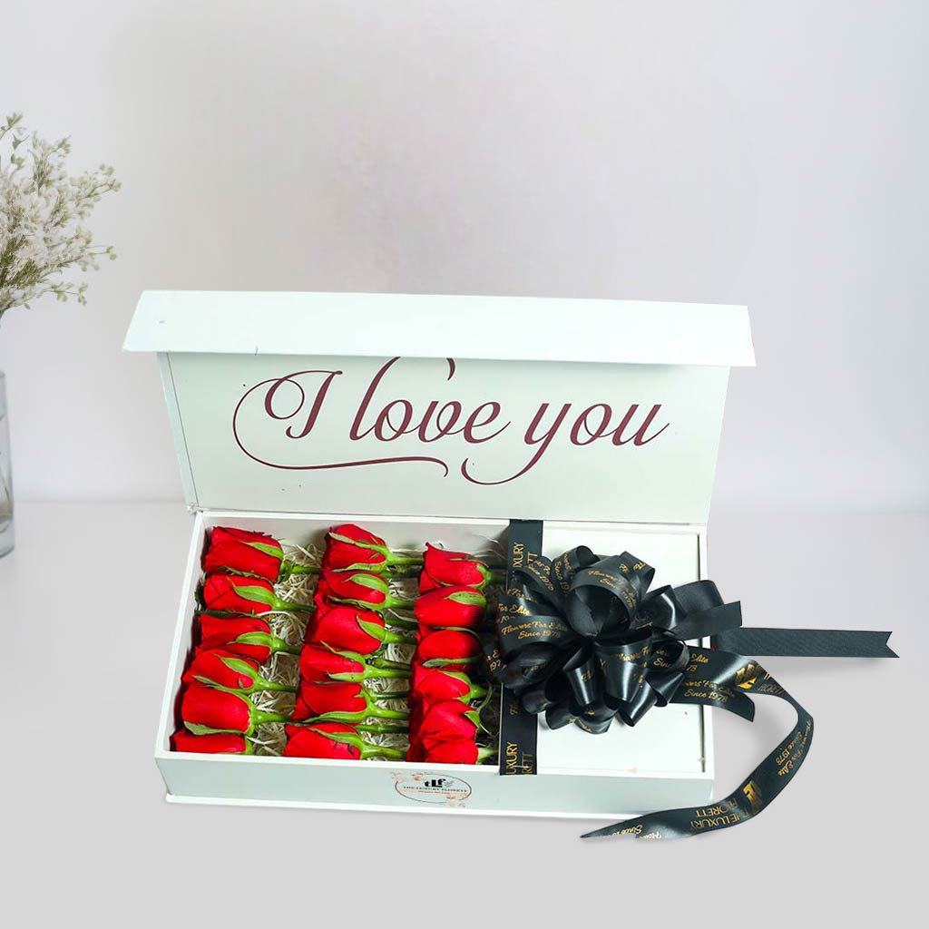 Book Of Roses The Luxury Floret