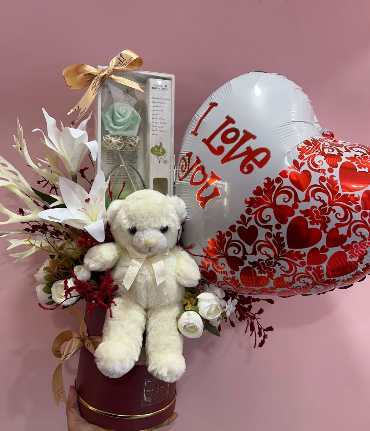 Luxury Romantic Gift Set The Luxury Florets