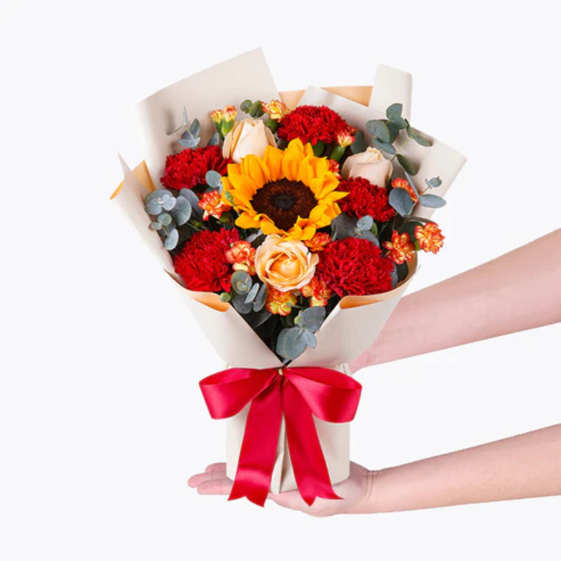 Sunshine in a Bunch The Luxury Florets