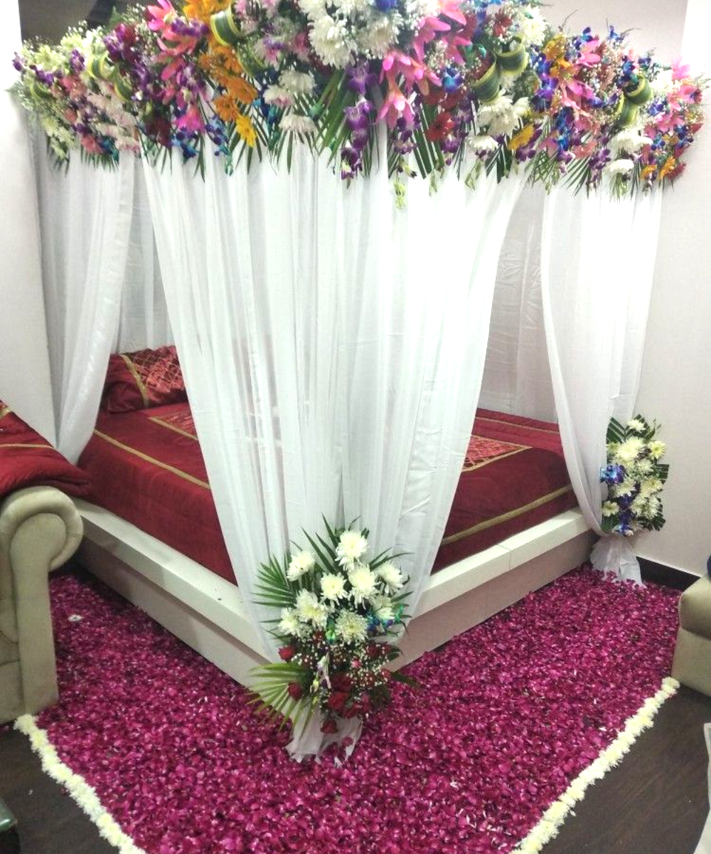 Romantic Flower Bed Decorations