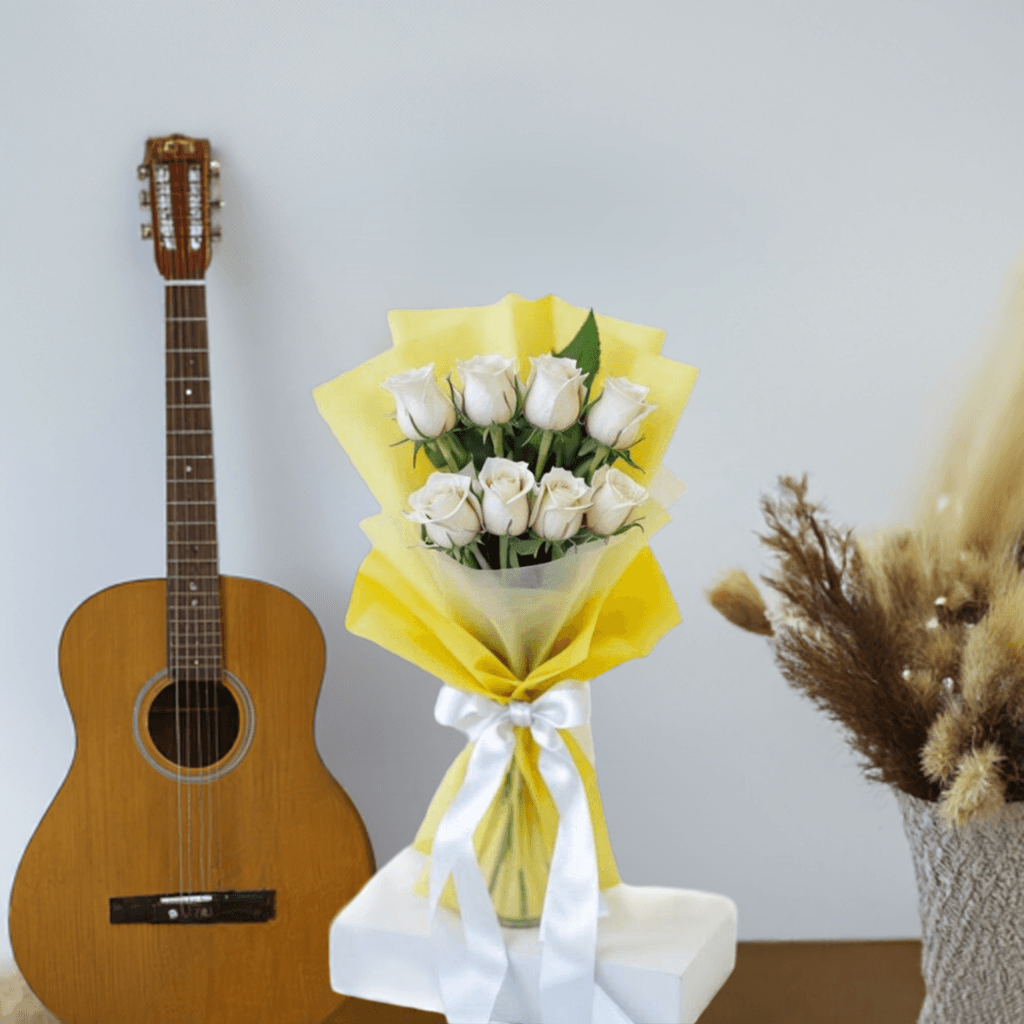 Daydreams - Flower Bouquet + Cake + Live Guitarist Performance - The Luxury Floret
