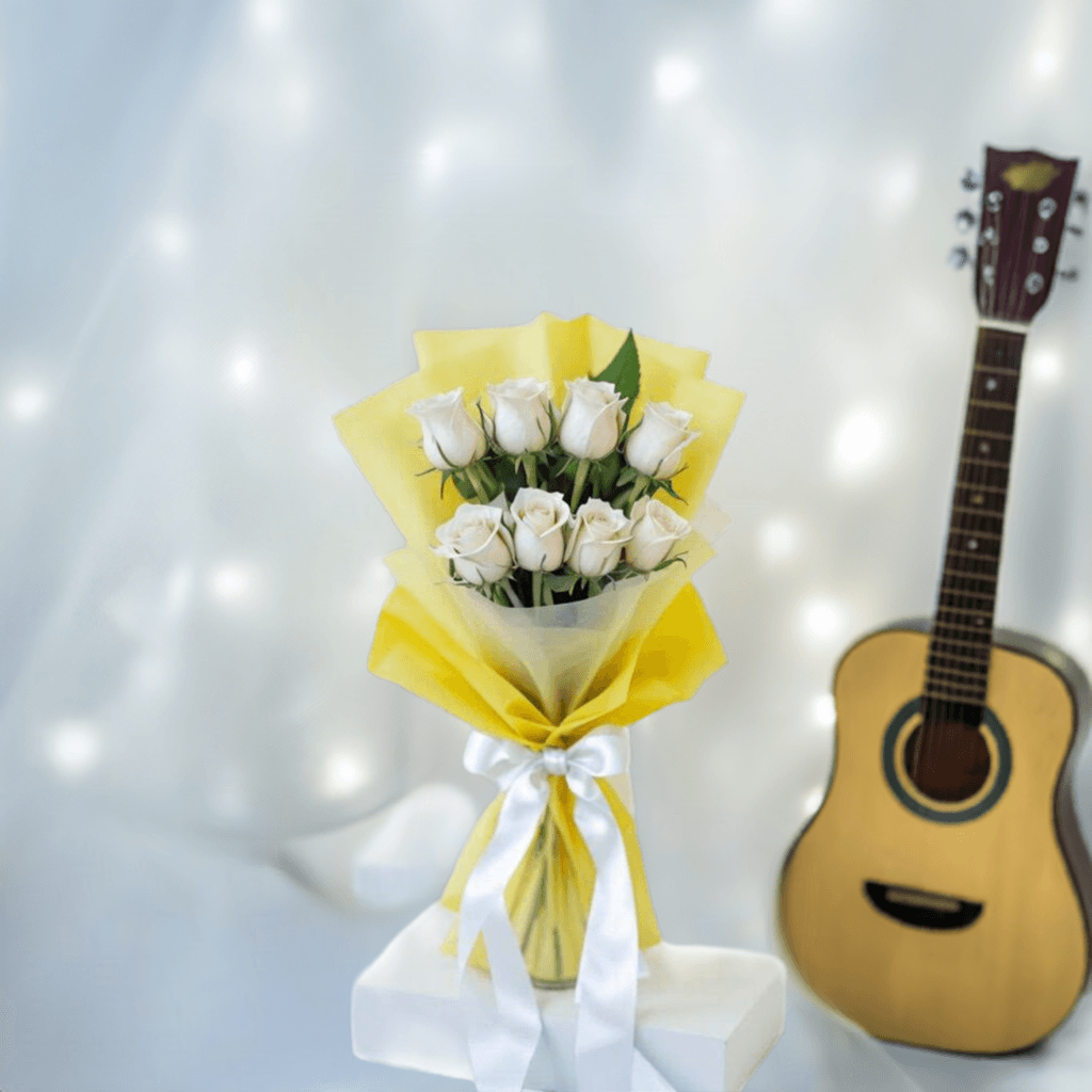 Daydreams - Flower Bouquet + Cake + Live Guitarist Performance - The Luxury Floret
