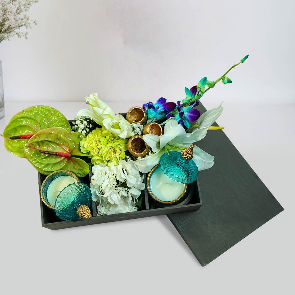 A Royal Offering - The Luxury Florets