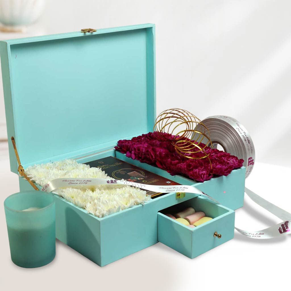 Regal Infusion Of Blooms The Luxury Floret