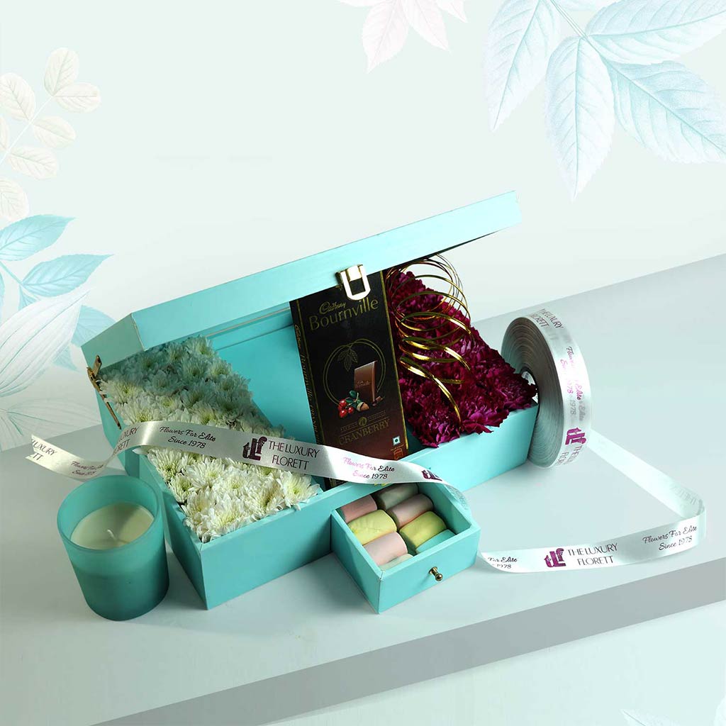 Regal Infusion Of Blooms The Luxury Floret