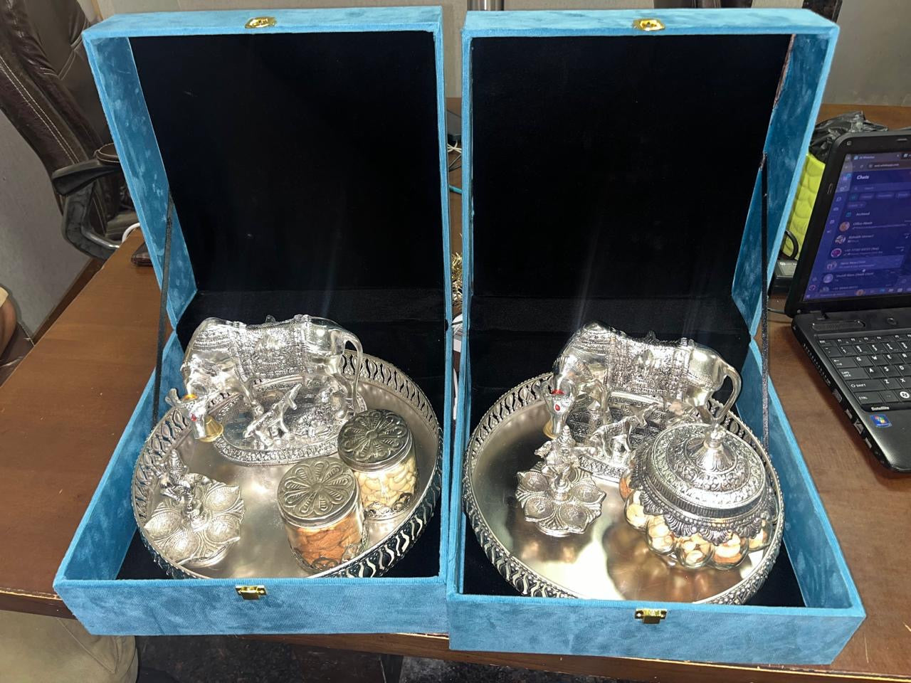 Radiance of Tradition  Hamper The Luxury Floret
