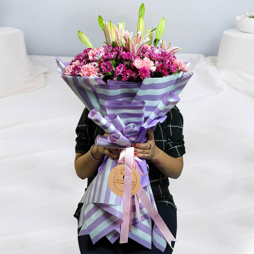 Pastels N' Pink The Luxury Floret