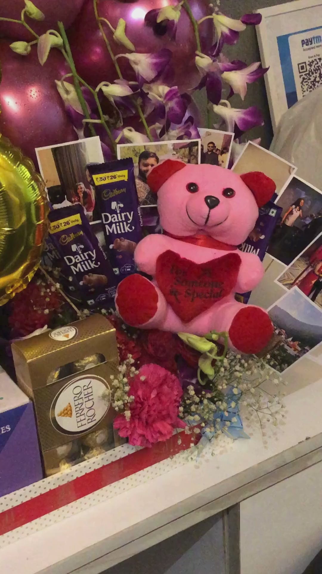 Luxury Birthday Flower Balloon Arrangement with Cake & Live Guitarist