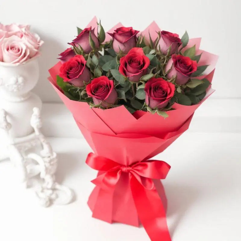 Valley Scents - Flower Bouquet + Cake + Live Guitarist Performance - The Luxury Floret