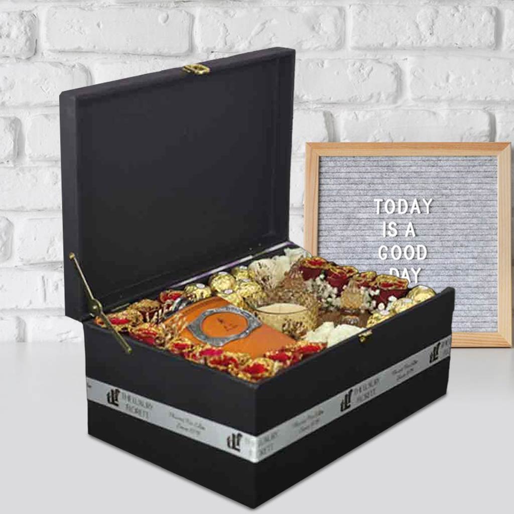 Floral Finery The Luxury Floret