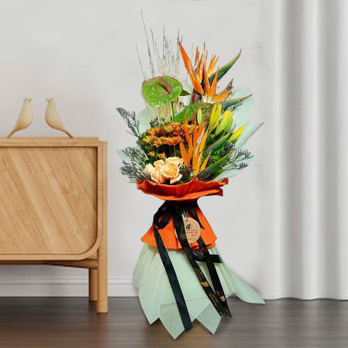 A Subtle Adore - The Luxury Florets